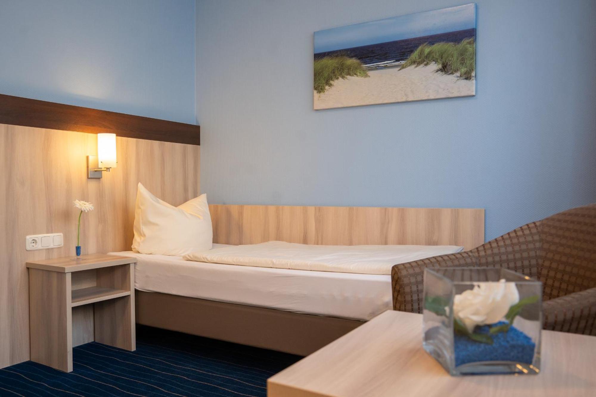 Hotel Am Freischuetz Hürth Esterno foto